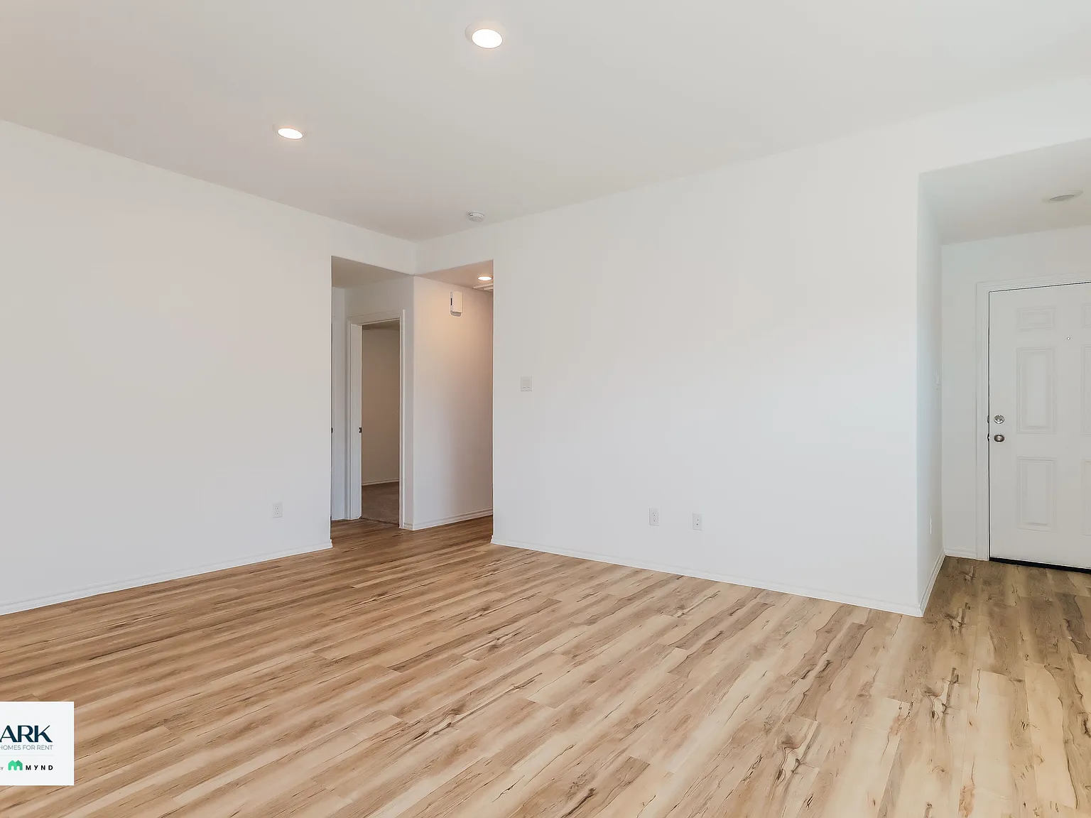 4 bed, 2.0 bath, 1313 sqft, $1,599 — Photo 4