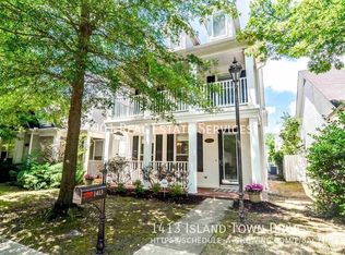 1413 Island Town Dr, Memphis, TN 38103