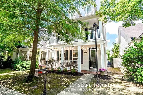 1413 Island Town Dr Photo 1