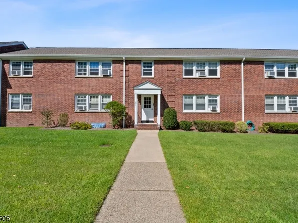 291 Bogert Rd #2B, River Edge Boro, NJ 07661