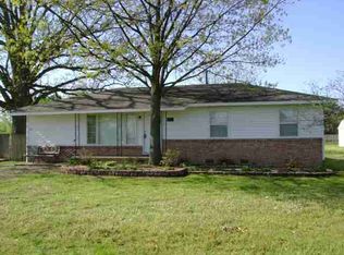 101 Hickox Dr, Jonesboro, AR 72401