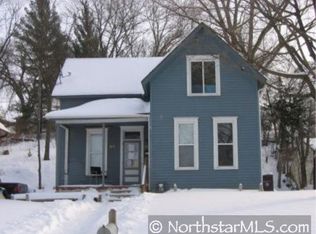 615 S 3rd St, Le Sueur, MN 56058