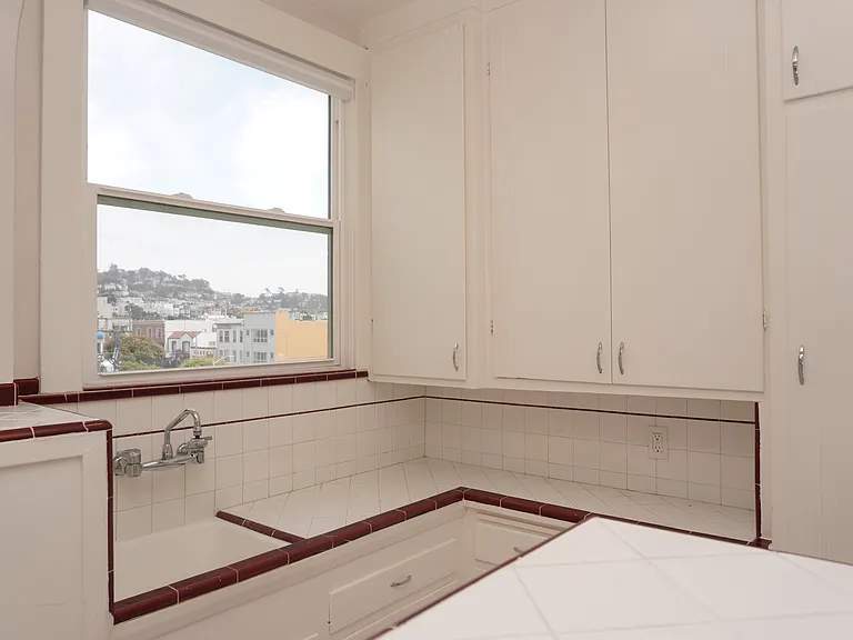 2379 20th Ave #9 — Photo 15