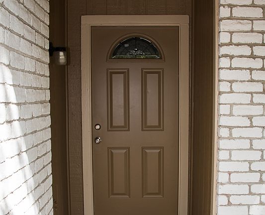2nd image of 6826 Glenstein Dr