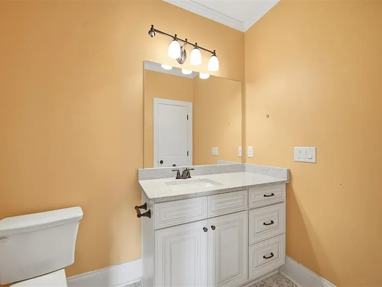 5869 Chickasaw Ln — Photo 27