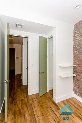 Rented by EXR | media 39