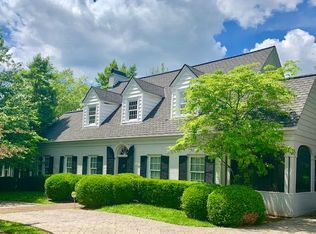 221 Henry Clay Blvd, Lexington, KY 40502