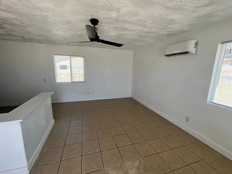 6104 Chia Ave — Photo 3