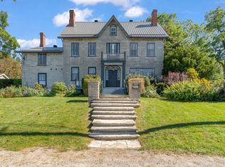 202 Main St, Kingston, ON K7K5S3