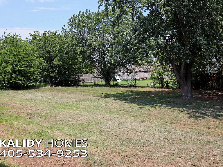 6001 SE 8th St — Photo 27