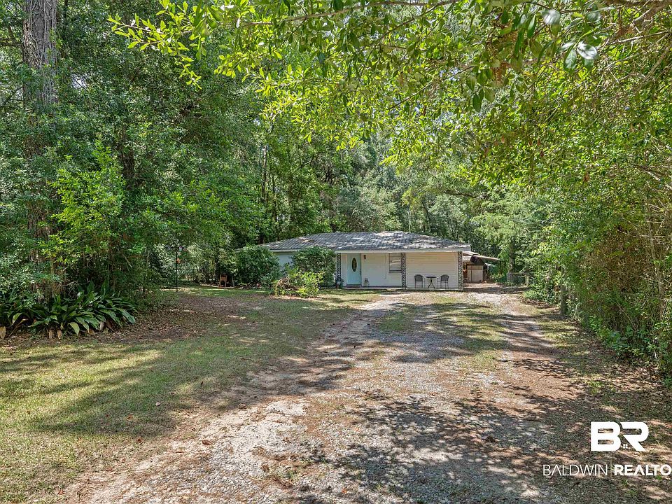 1st image of 922 Dauphine Cir