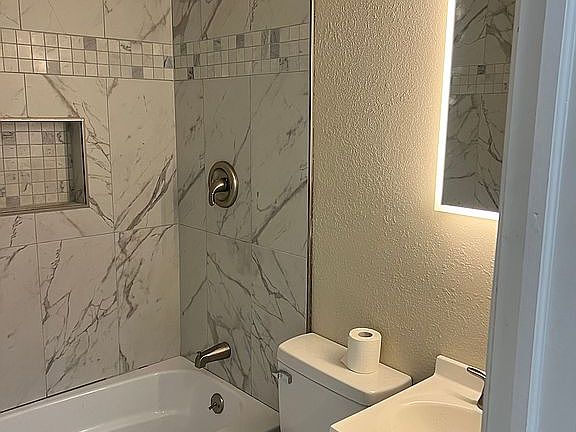 5th image of 5539 308th St