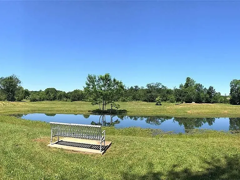 7943 Gristmill Dr — Photo 20
