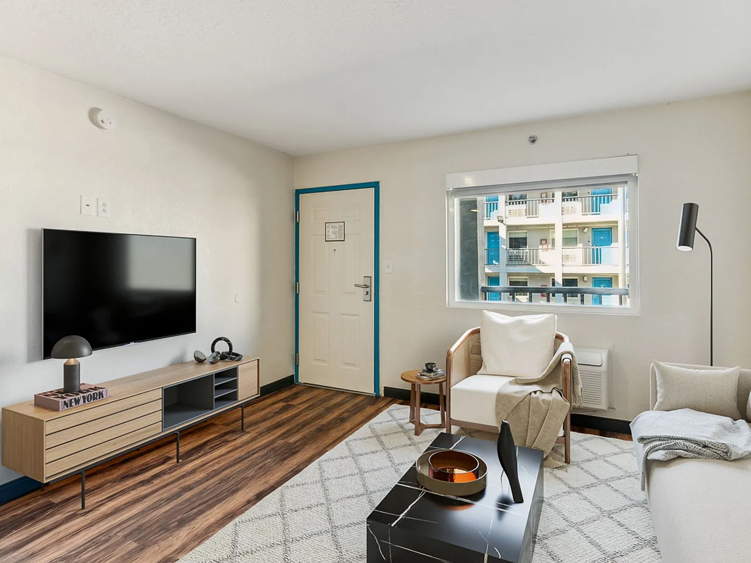 Atrium Flats — Photo 3