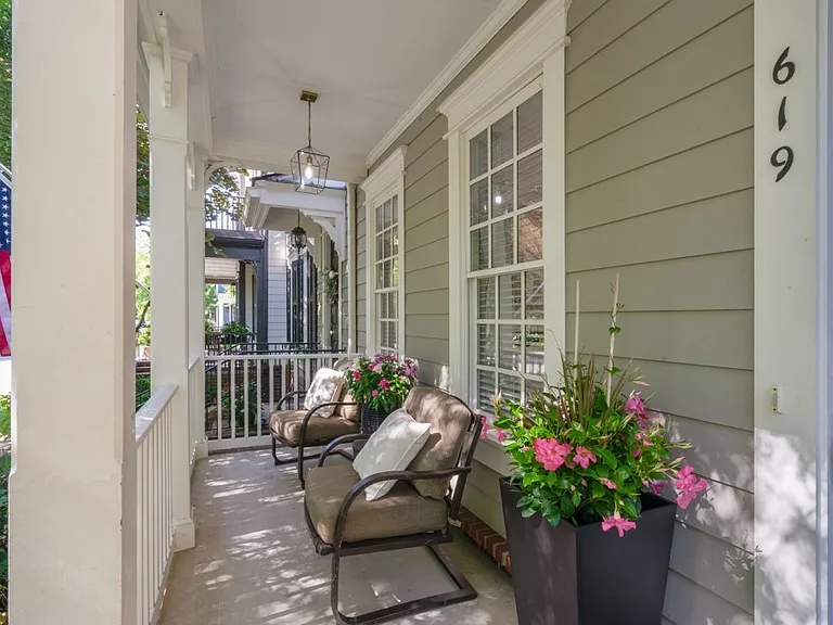 619 Cheltenham Ave — Photo 3