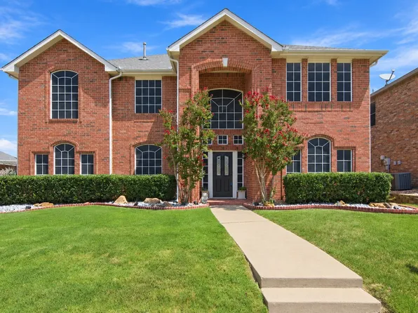 5225 Merced Dr, Fort Worth, TX 76137