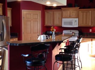 2223 N 9th Rd, Worden, MT 59088