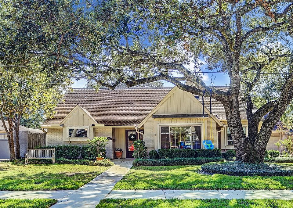 1st image of 8015 Highmeadow Dr