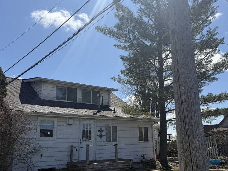 2nd image of 7861 Wagner Ln