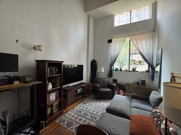 328 West 11th Street image 1 of 6