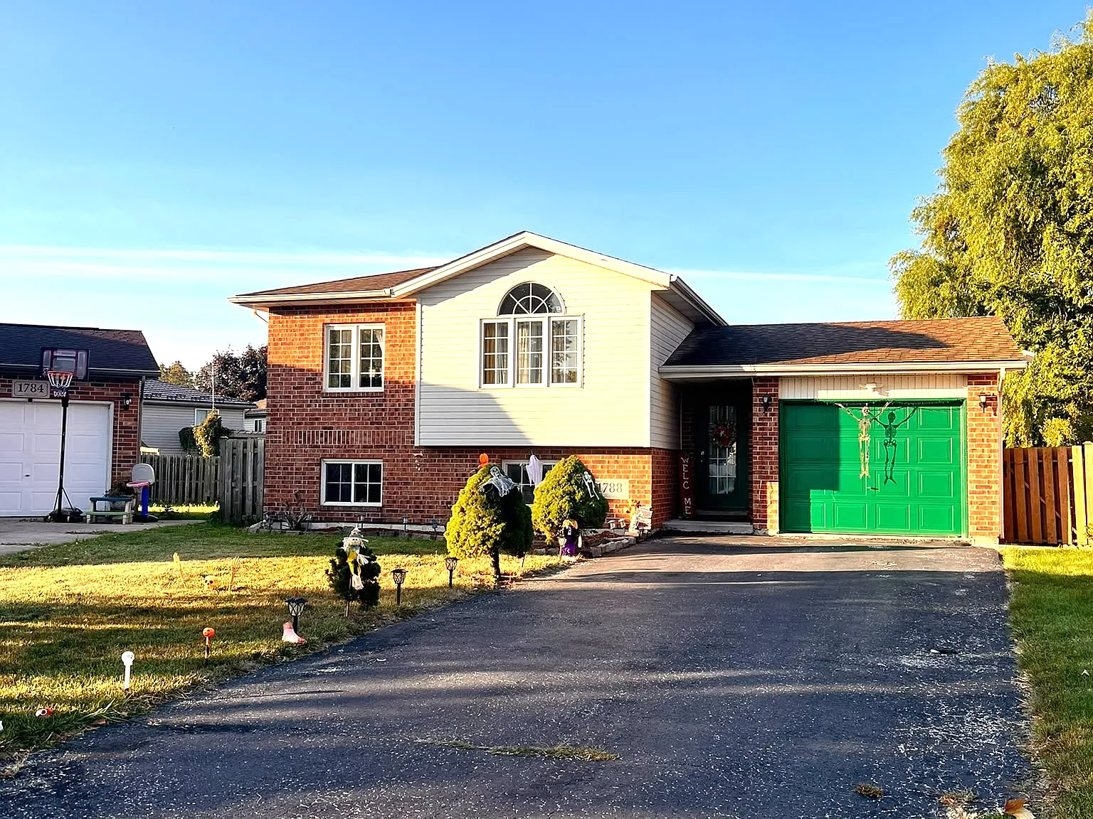 3 bed, 1400 sqft, $2,500 — Photo 1