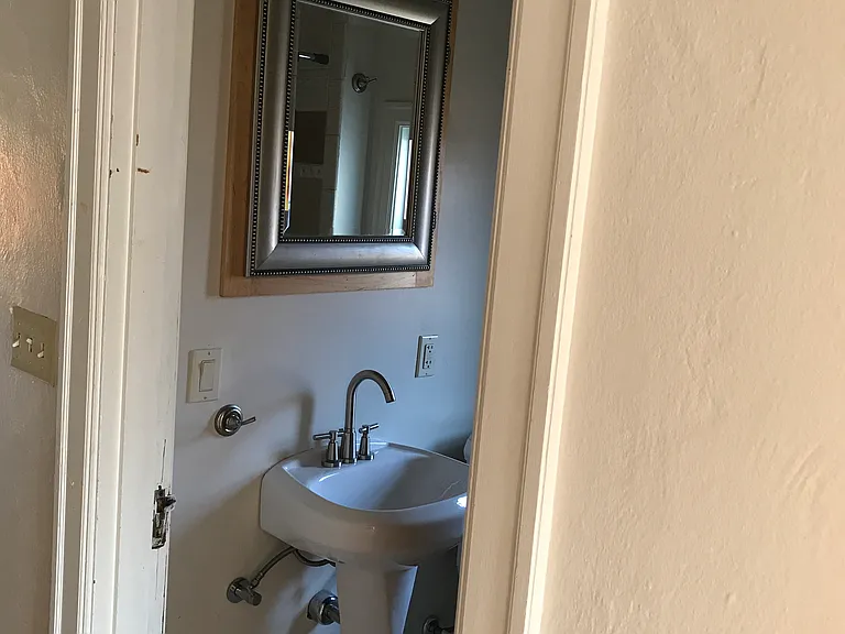 Main bathroom