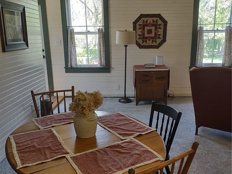 6016 Parker Ct — Photo 9