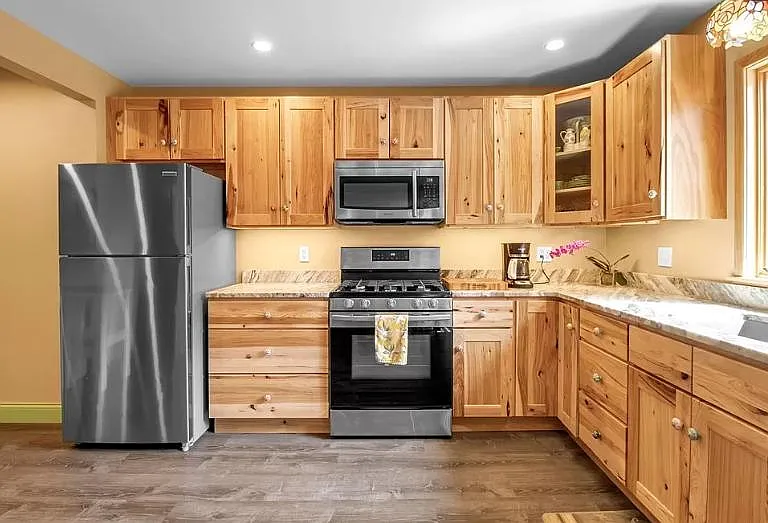 4440 Harris Hill Rd — Photo 2