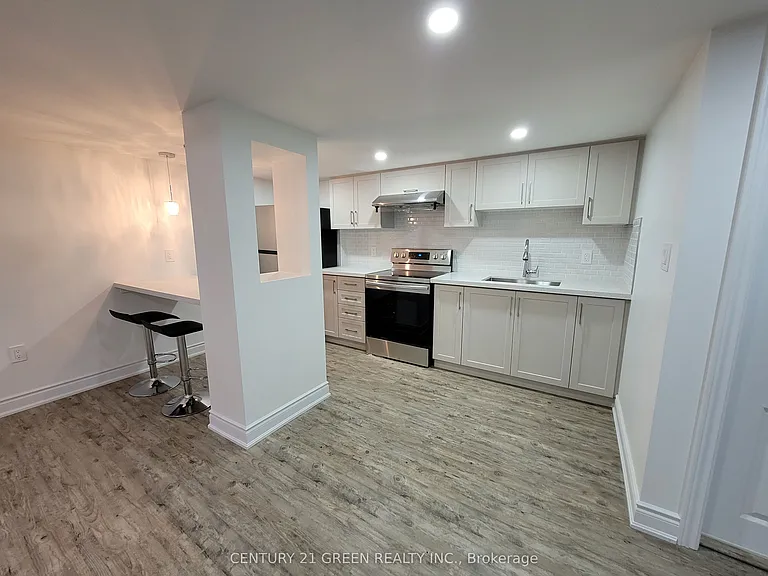 3249 Paul Henderson Dr #BASEMENT — Photo 5