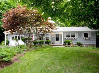 1612 Ayrault Rd, Fairport, NY 14450