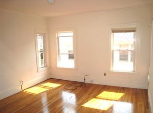 35 Ibbetson St #2/3, Somerville, MA 02143