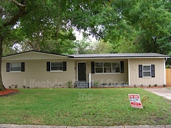 2nd image of 3228 Cathedral Ln