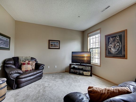 2nd image of 1567 Legacy Pkwy E Unit 2