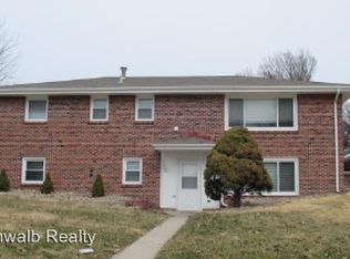 4870 S 48th St, Omaha, NE 68117