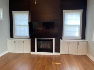 216 Manley Ct, Woodstock, GA 30188
