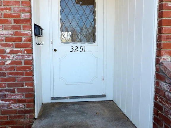 3rd image of 3251 S Glenhaven Ave