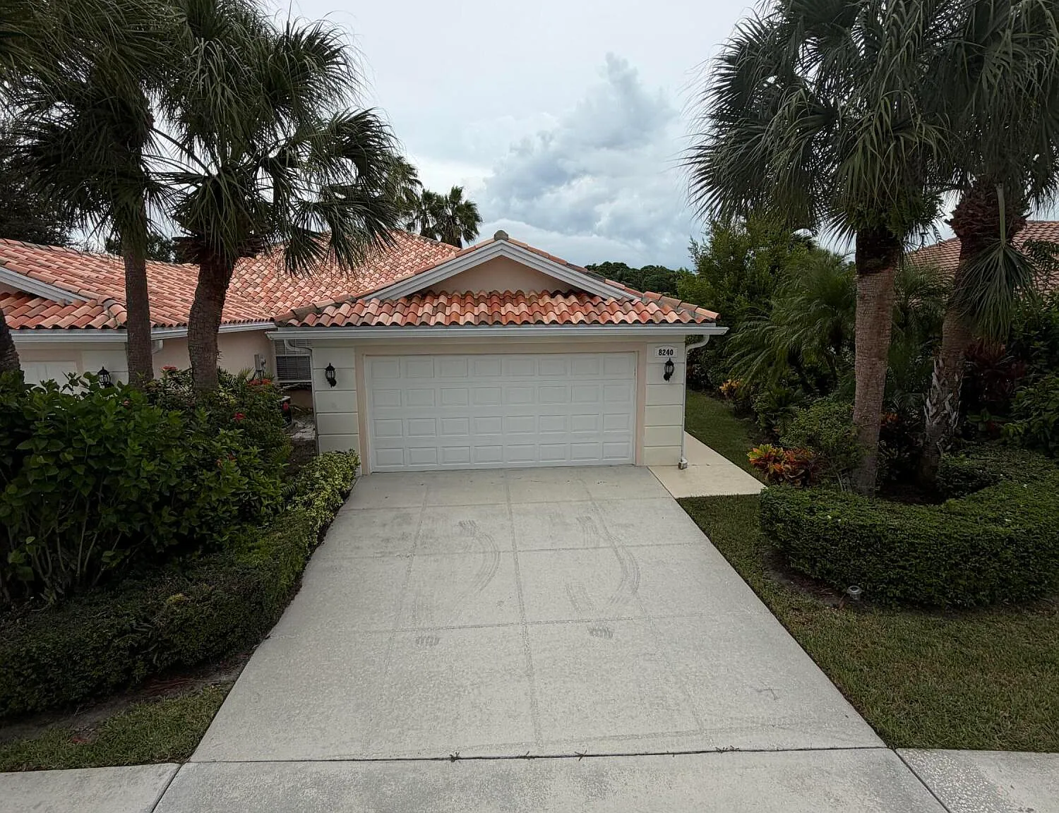 2 bed, 2.0 bath, 1610 sqft, $4,400 — Photo 4