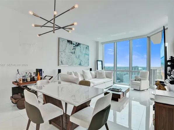 851 NE 1st Ave #3506, Miami, FL 33132