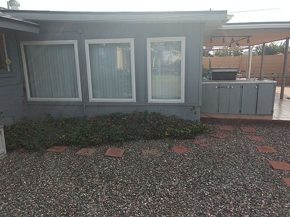 3rd image of 10218 W Desert Hills Dr