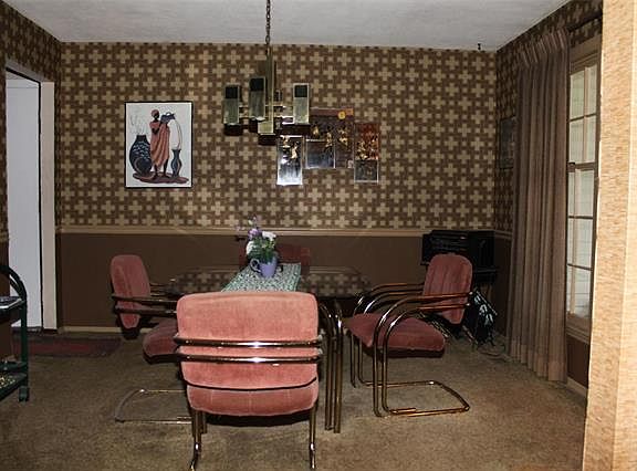 4th image of 1825 Seven Pines Dr