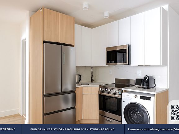 5th image of 940 1st Ave #2L