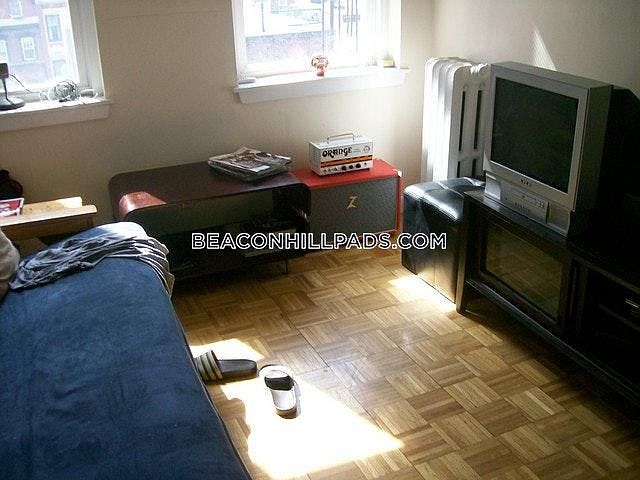 2nd image of 70 Joy St #U20h