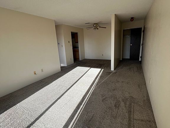 5th image of 1300 E H St #12