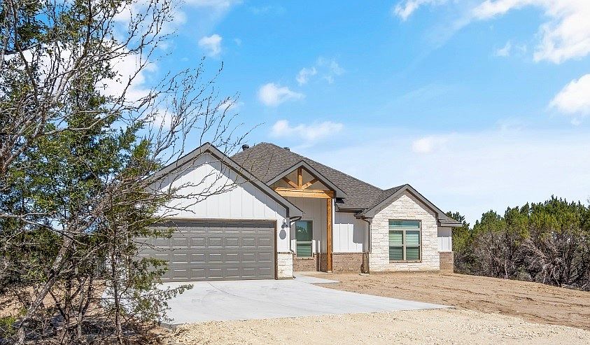 1st image of 4455 Skyline Dr