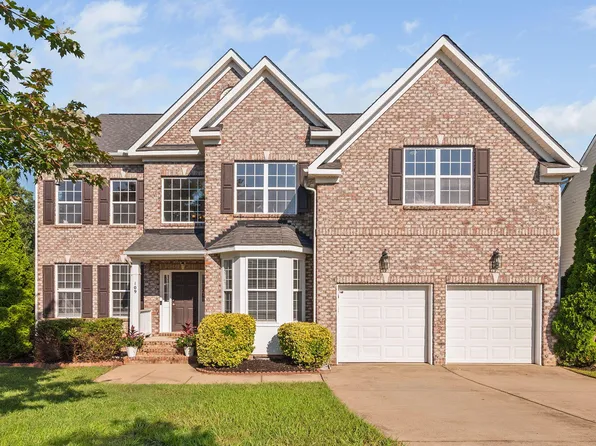 109 Muses Mill Ct, Holly Springs, NC 27540