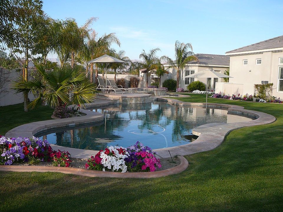 70' SALT WATER PEBBLE TEC POOL