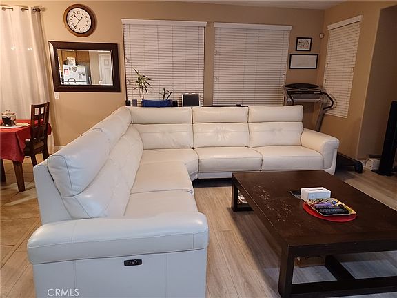 4th image of 33577 Cedar Creek Ln