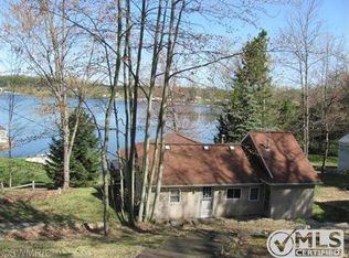 10585 Round Lake Dr, Mecosta, MI