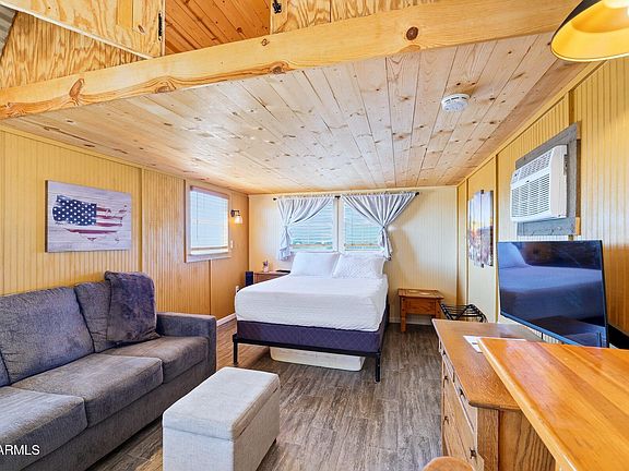 4th image of 1231 S RIO VISTA Road