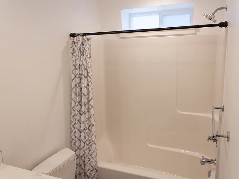 8038 SE Hawthorne Blvd #B — Photo 9
